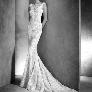 Atelier Pronovias "Ilari" Wedding Gown (Unaltered)